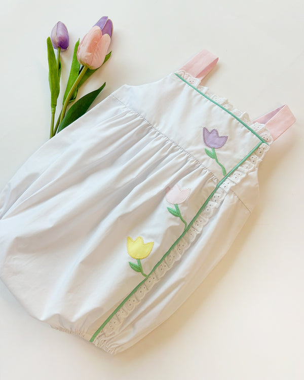 Bitsy Bubble - Worth Avenue White with Palm Beach Pink & Flower Applique