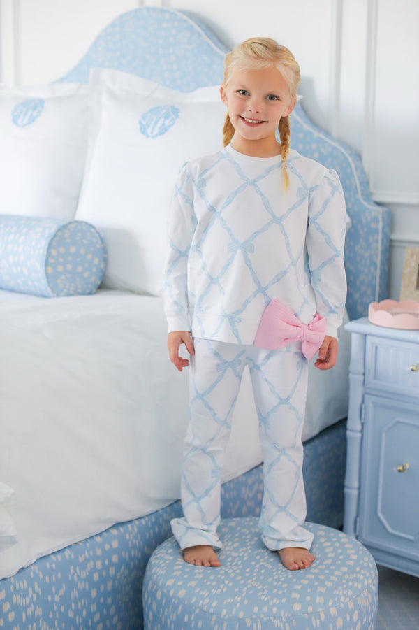 Puff Sleeve Cassidy Comfy Crewneck - Belle Meade Bow (Buckhead Blue) with Pier Party Pink Bow