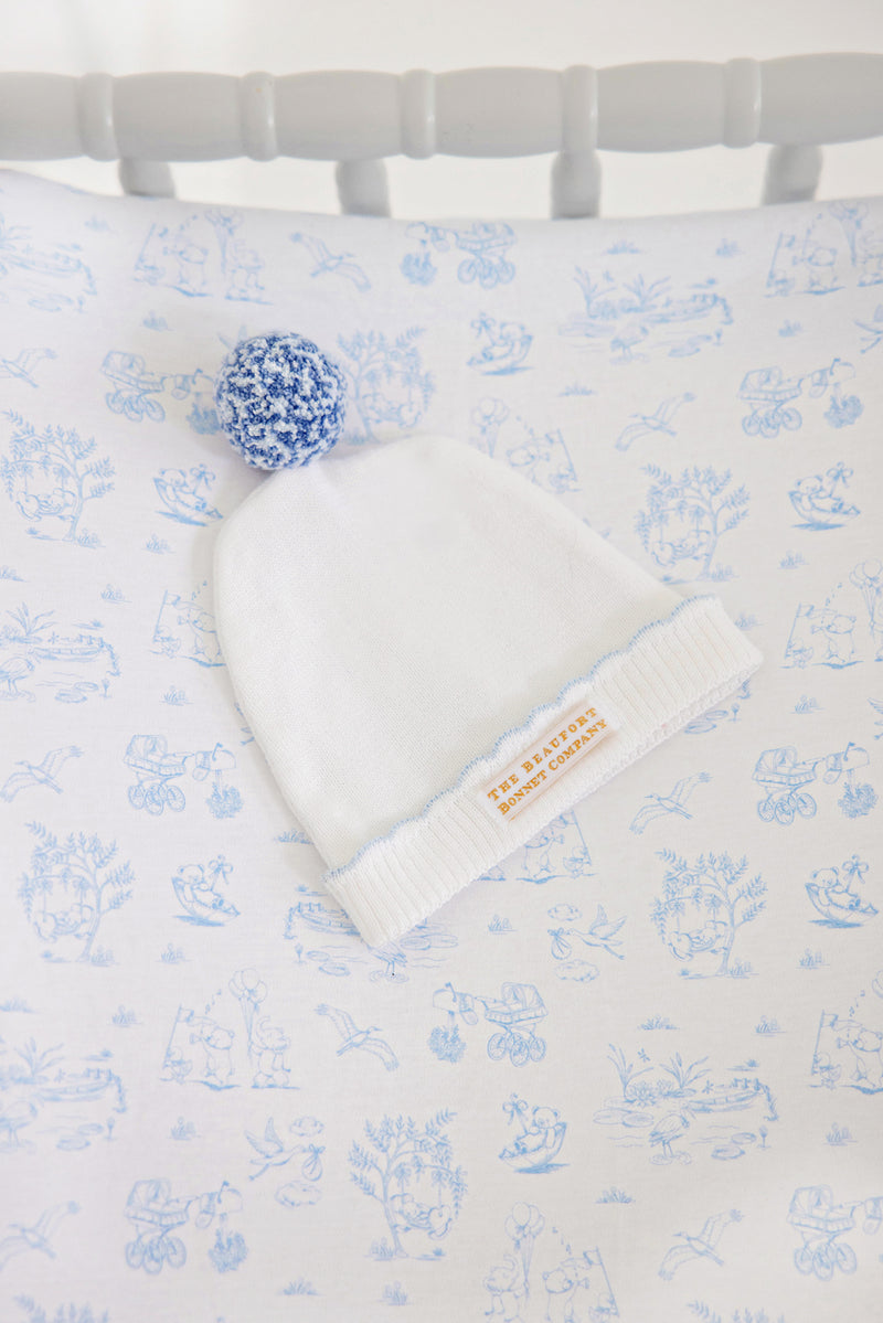 I'm Here Hat - Worth Avenue White with Buckhead Blue