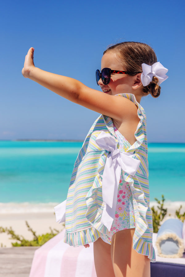 Model is wearing a size 5.