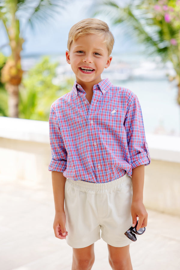 Model is wearing a size 5.