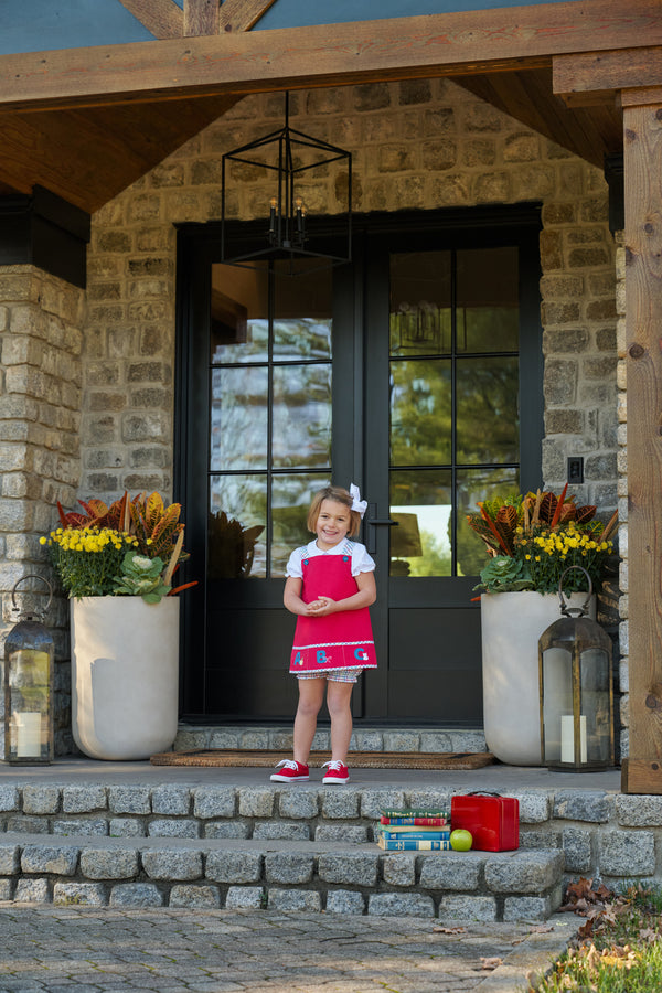 Model is wearing a size 5.