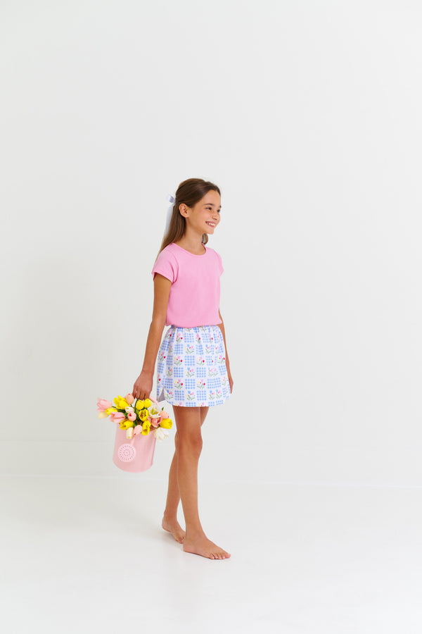 Model is wearing a size 10.