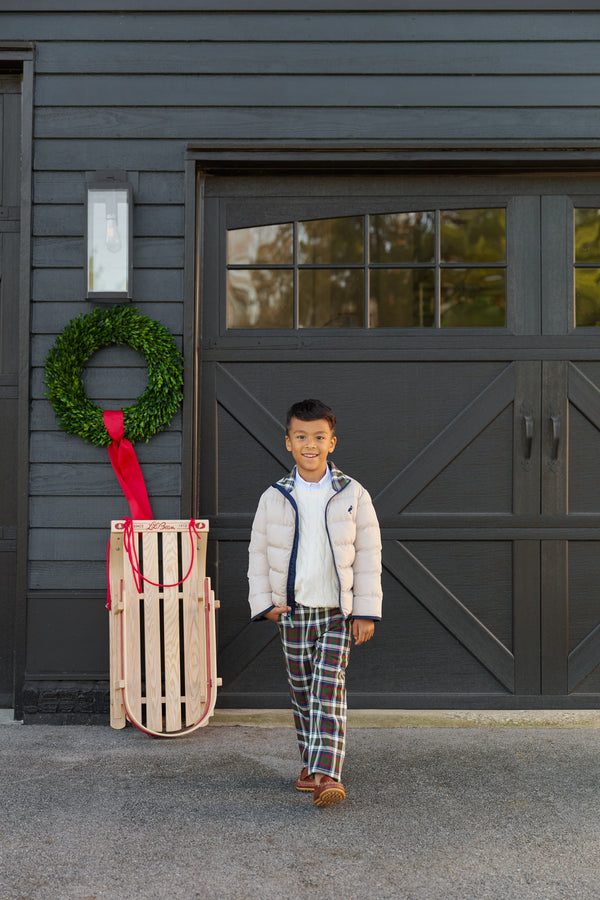 Model is wearing a size 6.