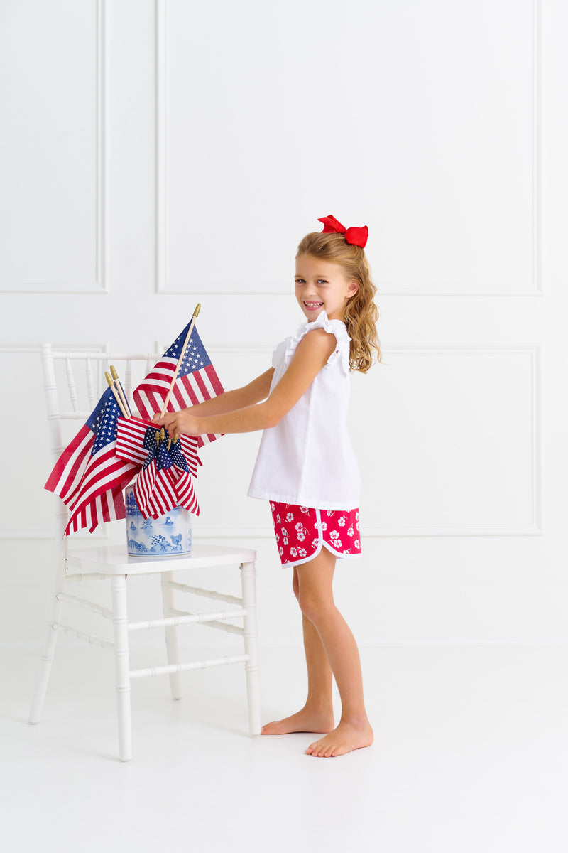 (model-text: Model is wearing a size 7.)