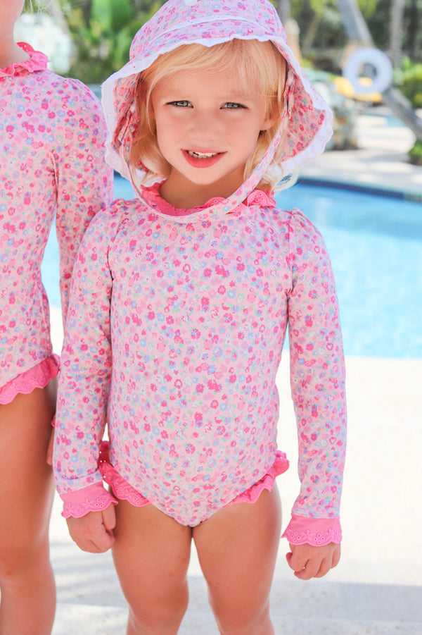 Beaufort Bucket (UPF 35+) - Mableton Mini Floral (Pink) with Worth Avenue White