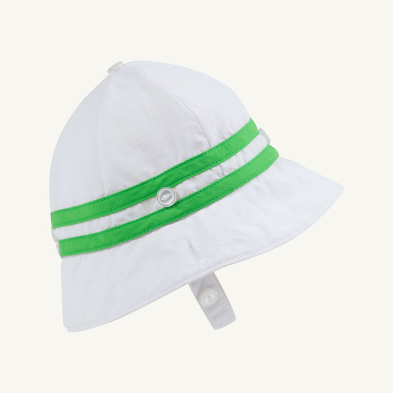 Henry's Boating Bucket - Worth Avenue White with Grafton Green (UPF 35+)