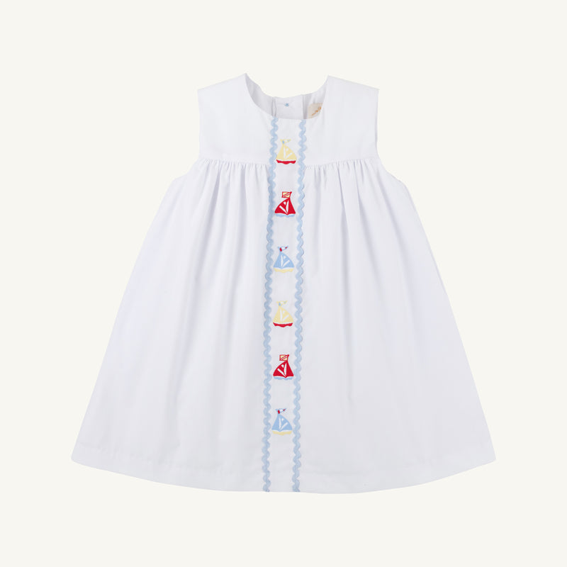 Sleeveless Tabitha's Teachers Pet Dress - Worth Avenue White with Sailboats