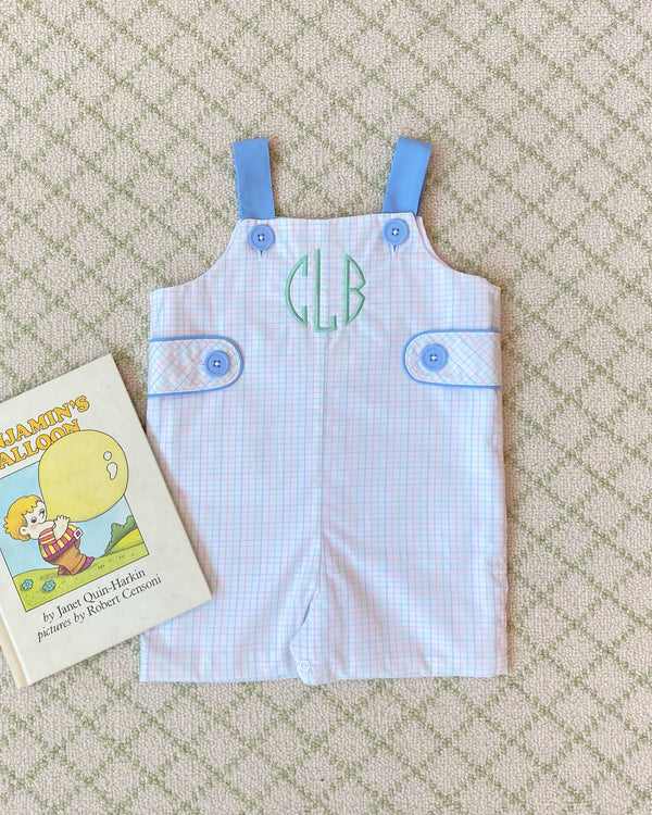 Monogram: Grace Bay Green, Caldwell Circle Font