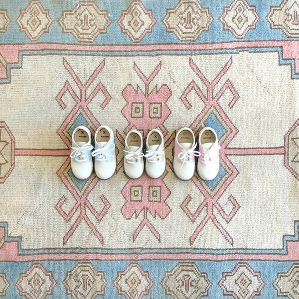 Footmates Saddle Shoes - White with Rose