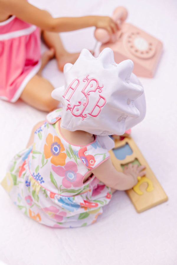 Monogram: Hamptons Hot Pink, Briggs Font