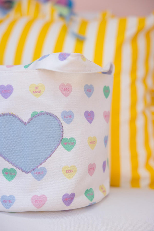 Buckets of Love - We Heart You (Palm Beach Pink) with Palm Beach Pink